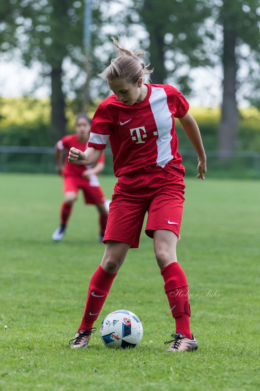 Bild 129 - wCJ SV Steinhorst/Labenz - VfL Oldesloe : Ergebnis: 18:0